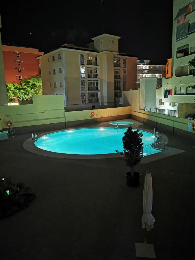 Blue Ocean Apartment Торремолінос Екстер'єр фото